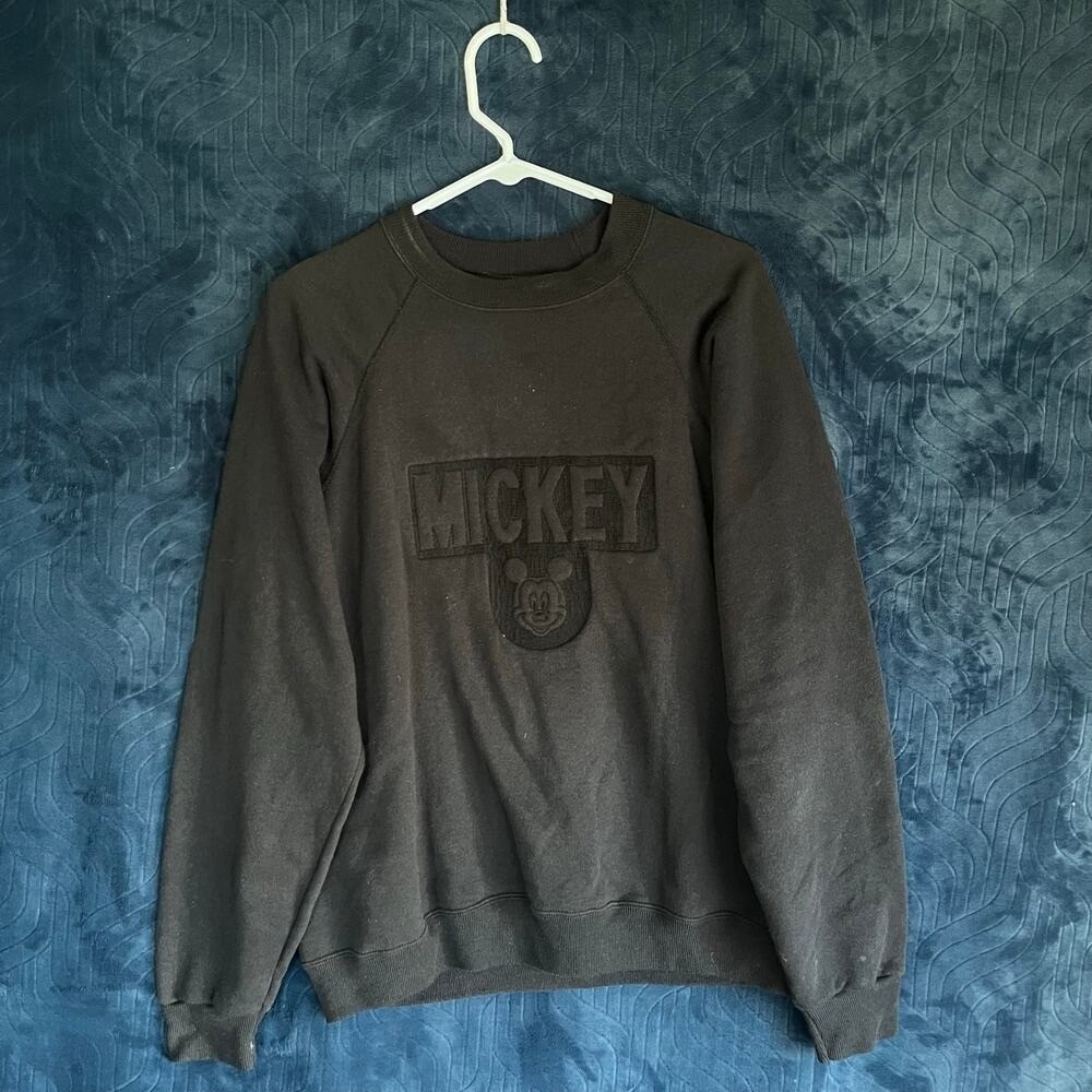 Vintage 90s Disney Mickey Unlimited Triple Black Crew Neck Sweater Women's ‎ L